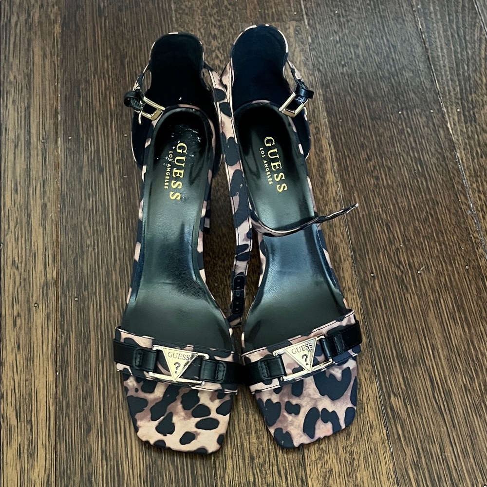 Guess Los Angeles Leopard Print Chunky Heels Womens size 11